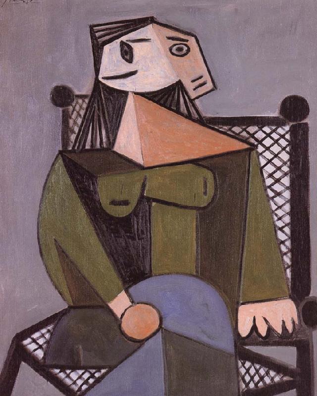 pablo picasso woman in an armcbair oil painting picture